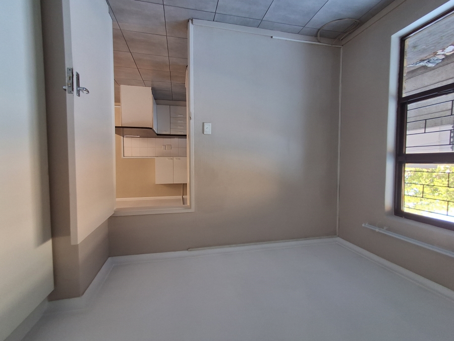 To Let 2 Bedroom Property for Rent in Ferndale Western Cape